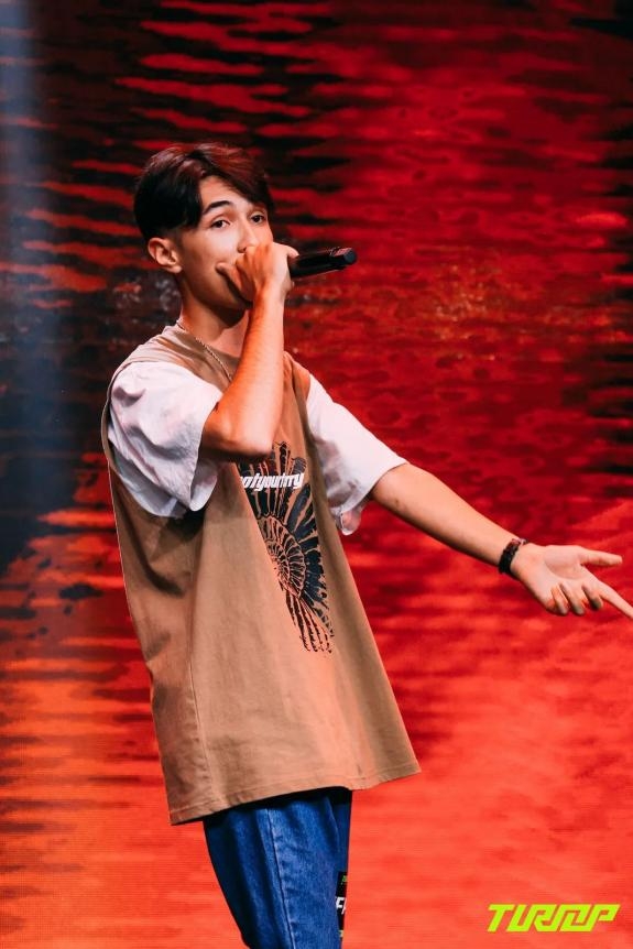 关于广东宏远训练开放日，清晨完成体检引欢呼，意大利杯在即，细节决定成败的信息-爱游戏app下载