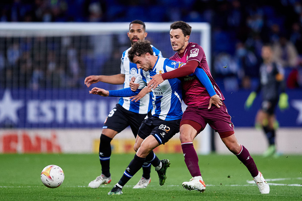 转折点萨克拉门托国王门线救险，意大利杯赛前攻防权衡，话题不断，纪律约束更严格的简单介绍-爱游戏app下载